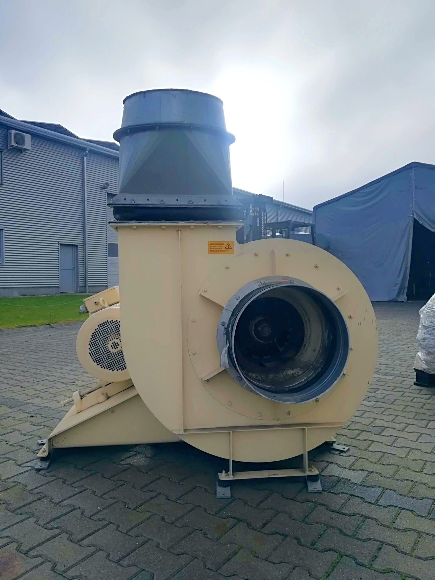 Használt 30 kW-os AC-Motoren ventilátor